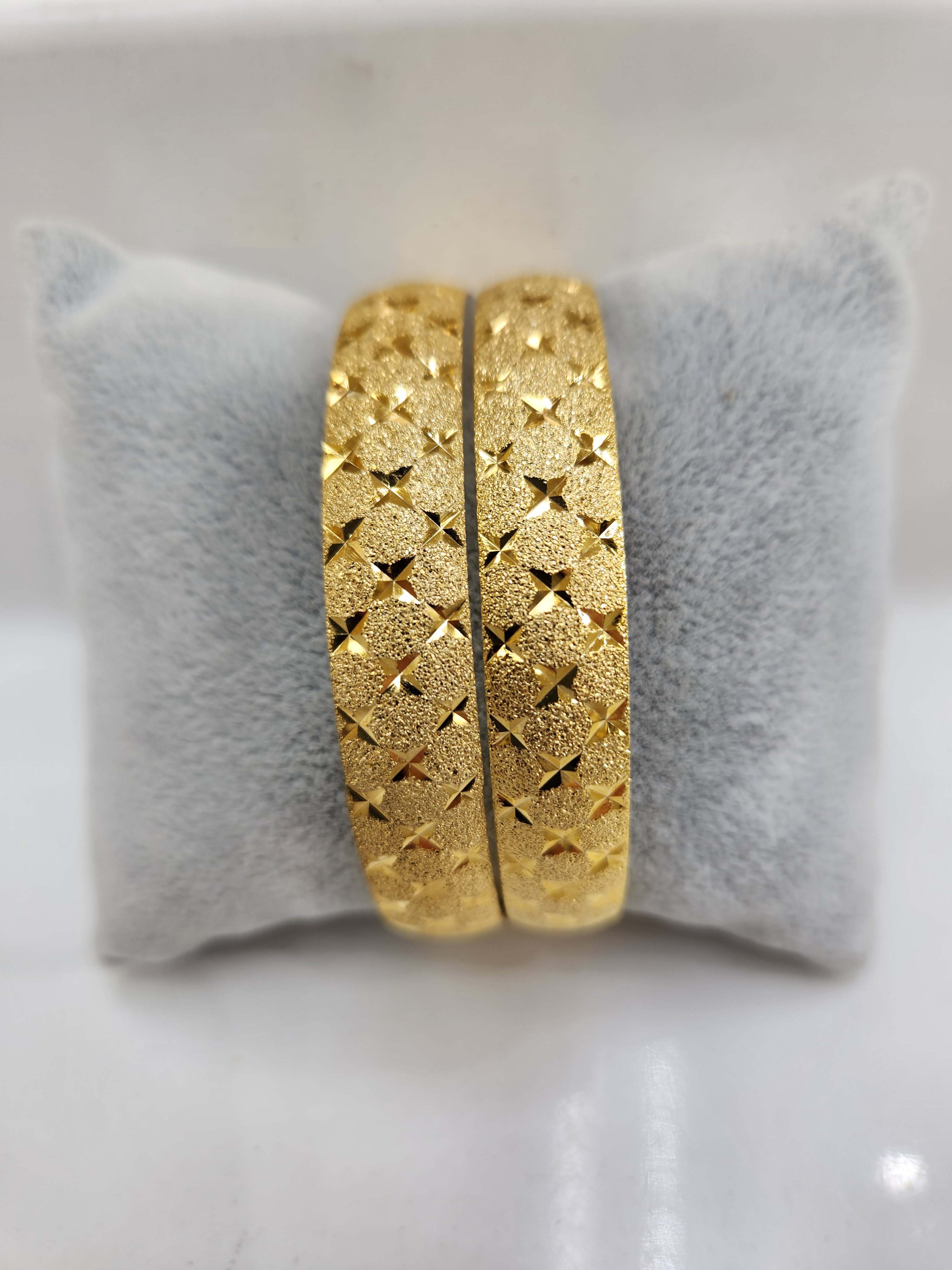 1 Cm Yıldız Desen Bilezik