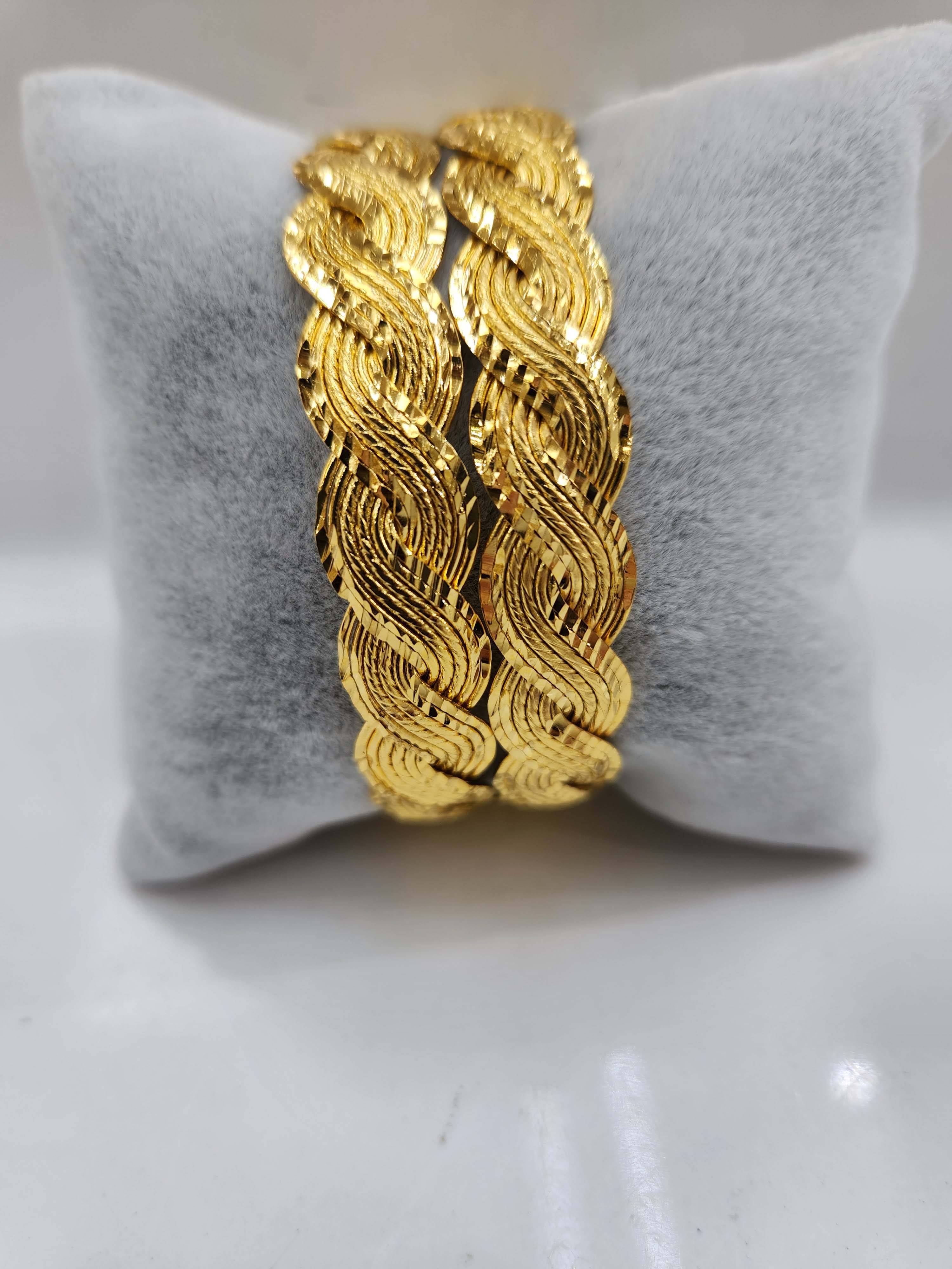 Kalın Örgü Model Bilezik