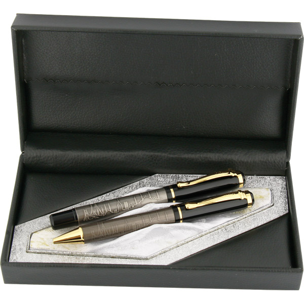 Özel Kutulu Roller Ve Tükenmez Kalem Seti 9