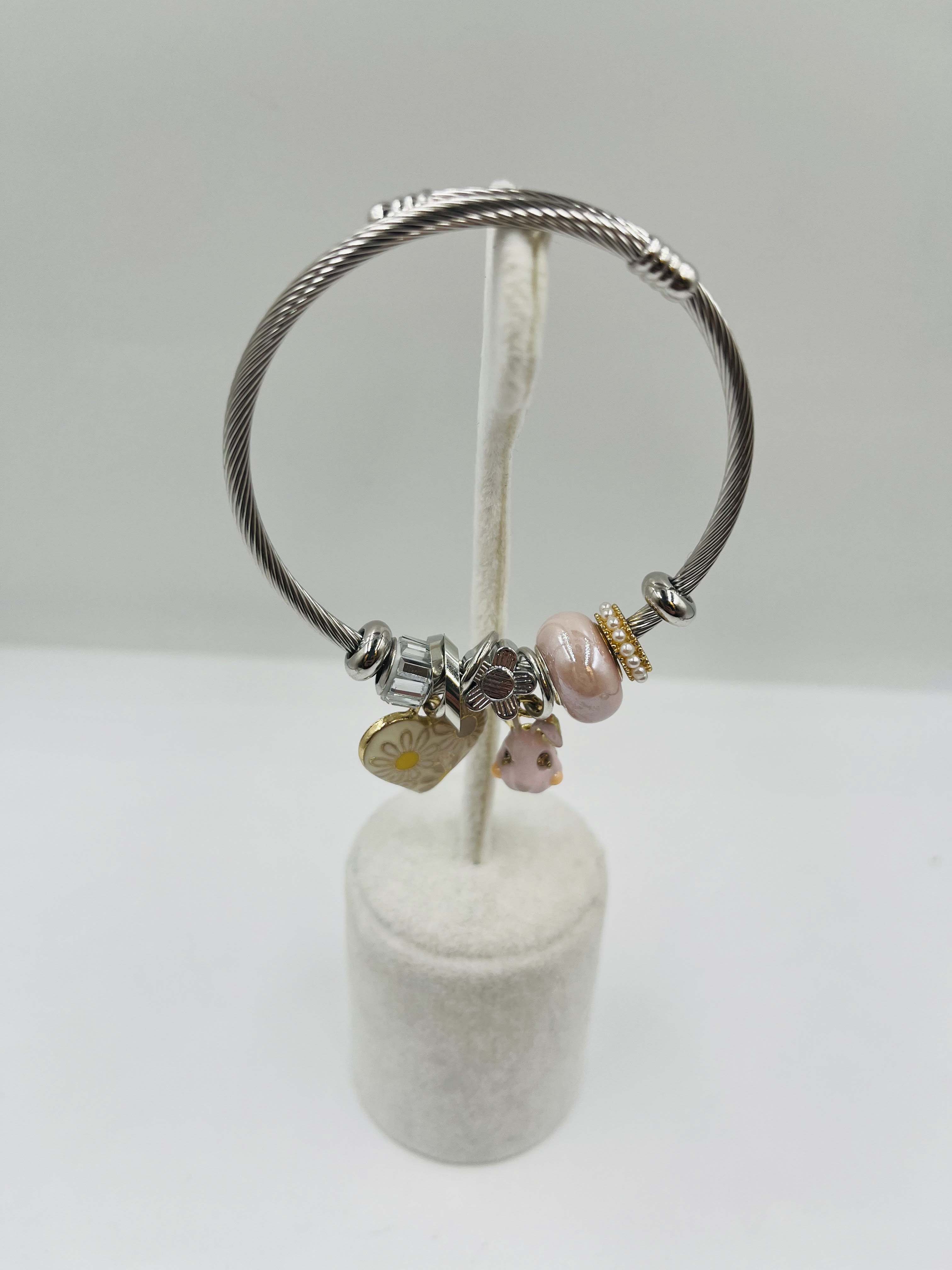 Soft Pembe Renk Charm Pandora Model Bileklik