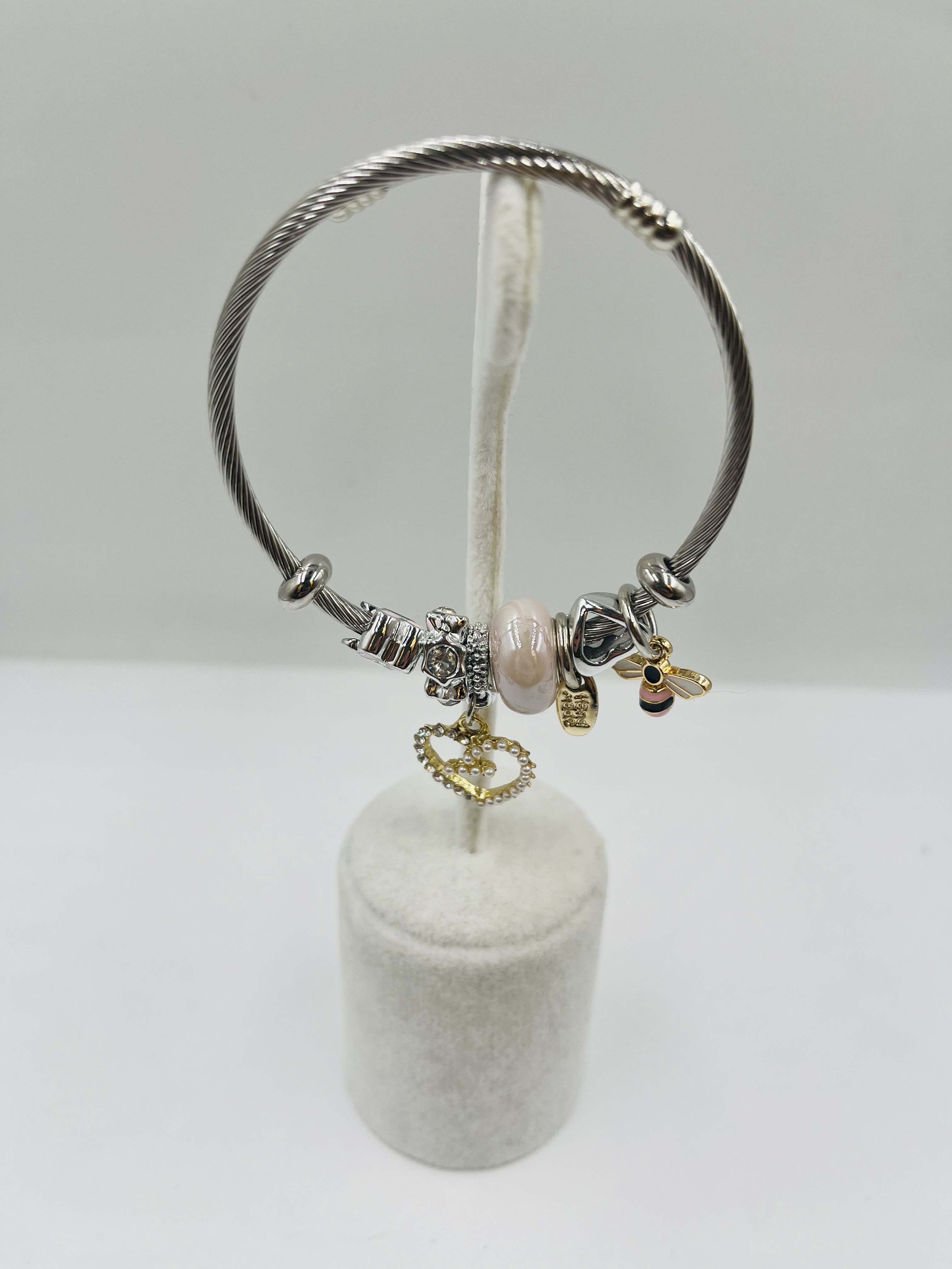 Sarı Renk Kalpli Gümüş Pandora Bileklik