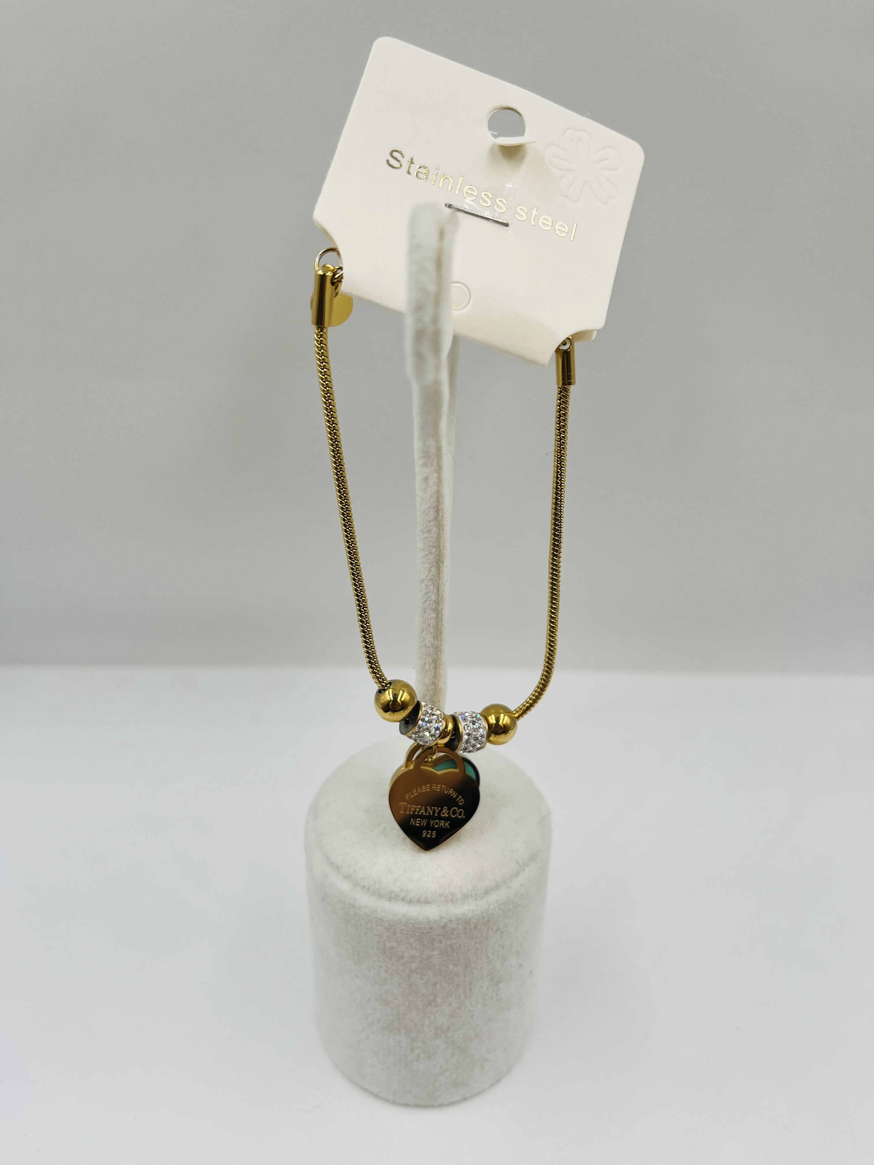 Kalp Charmlı Bileklik