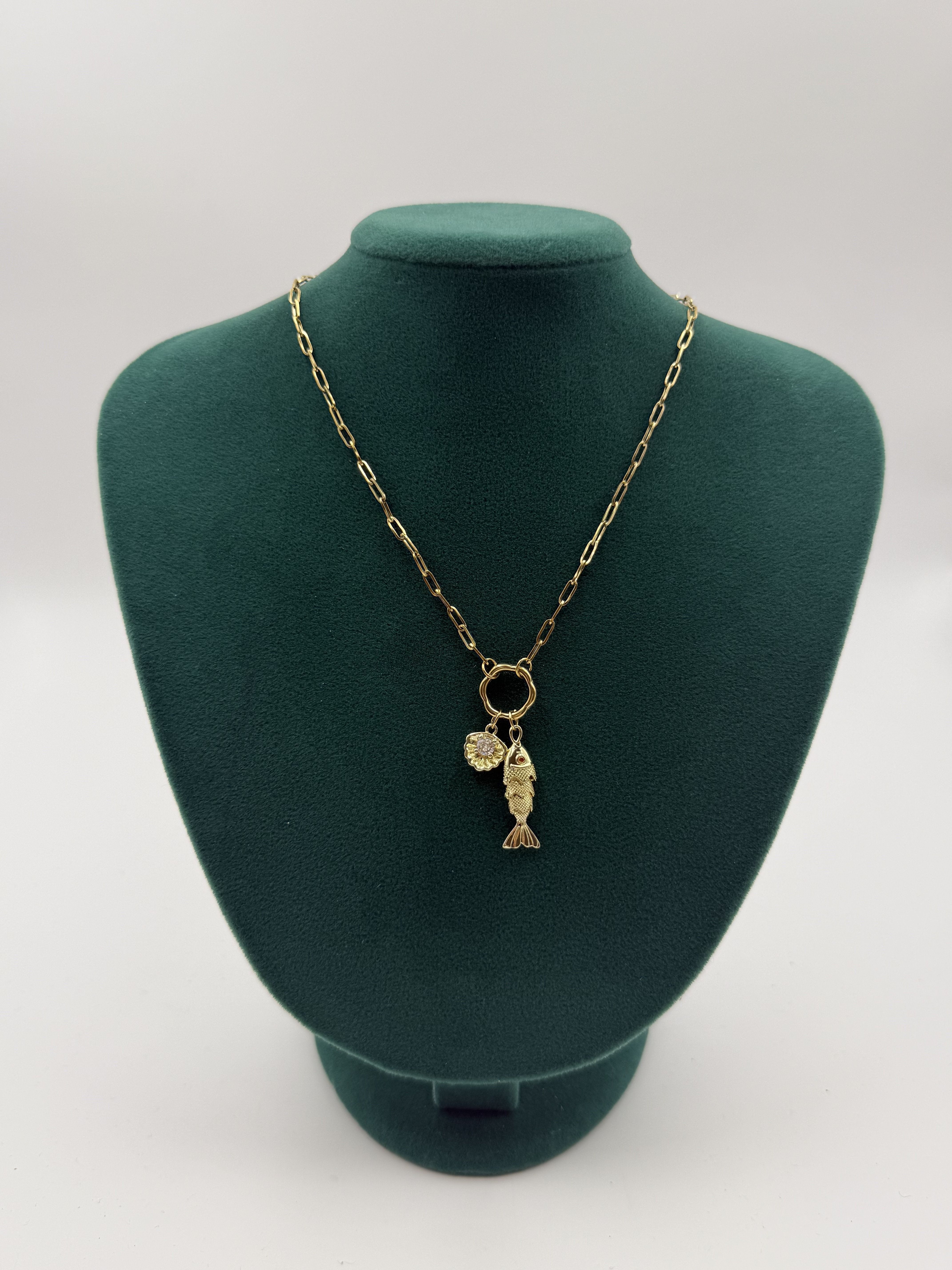 İnci Detaylı Mineli Balık Kılçık kolye