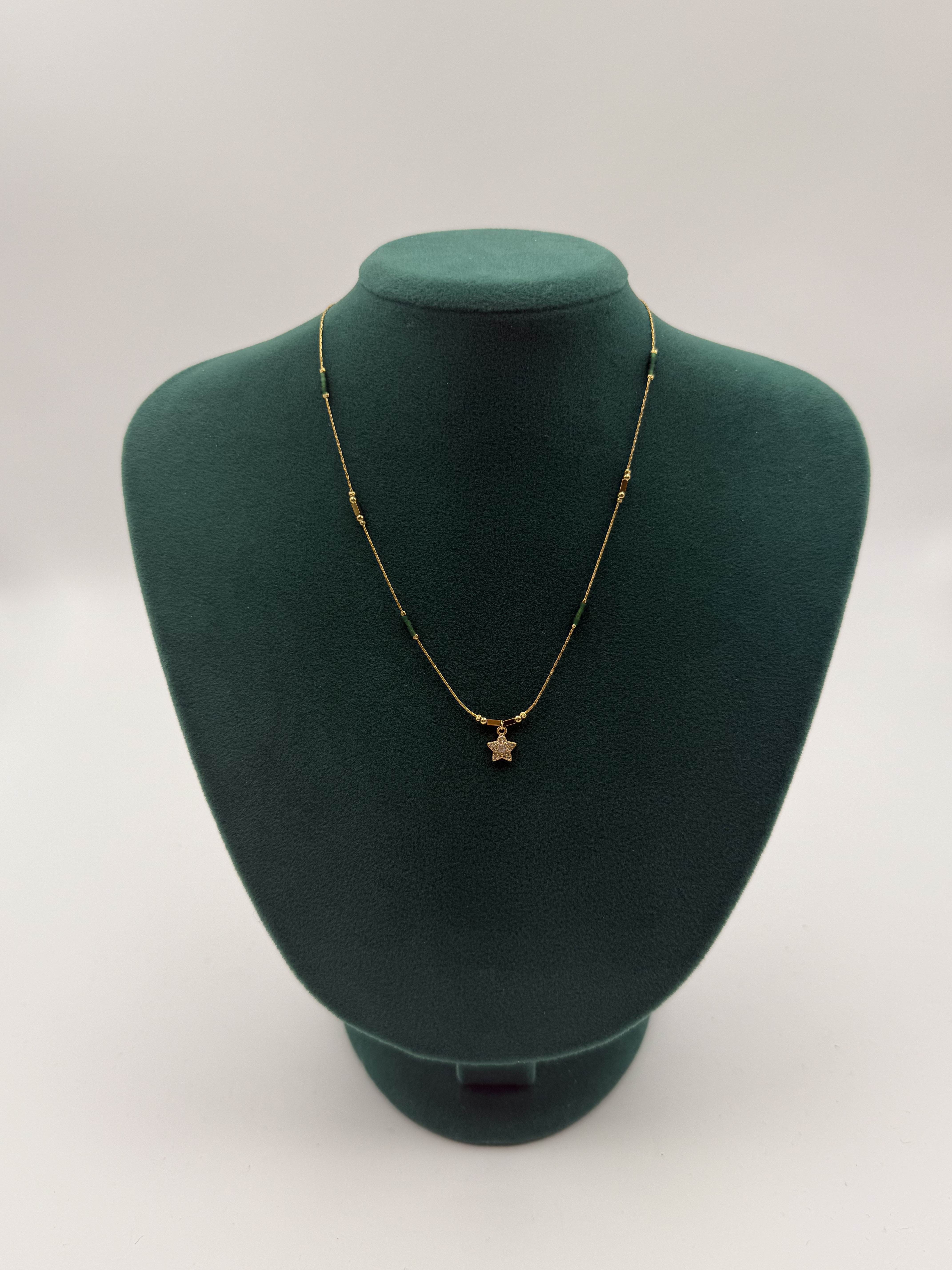 Yıldız Sallantılı Kolye KLY040