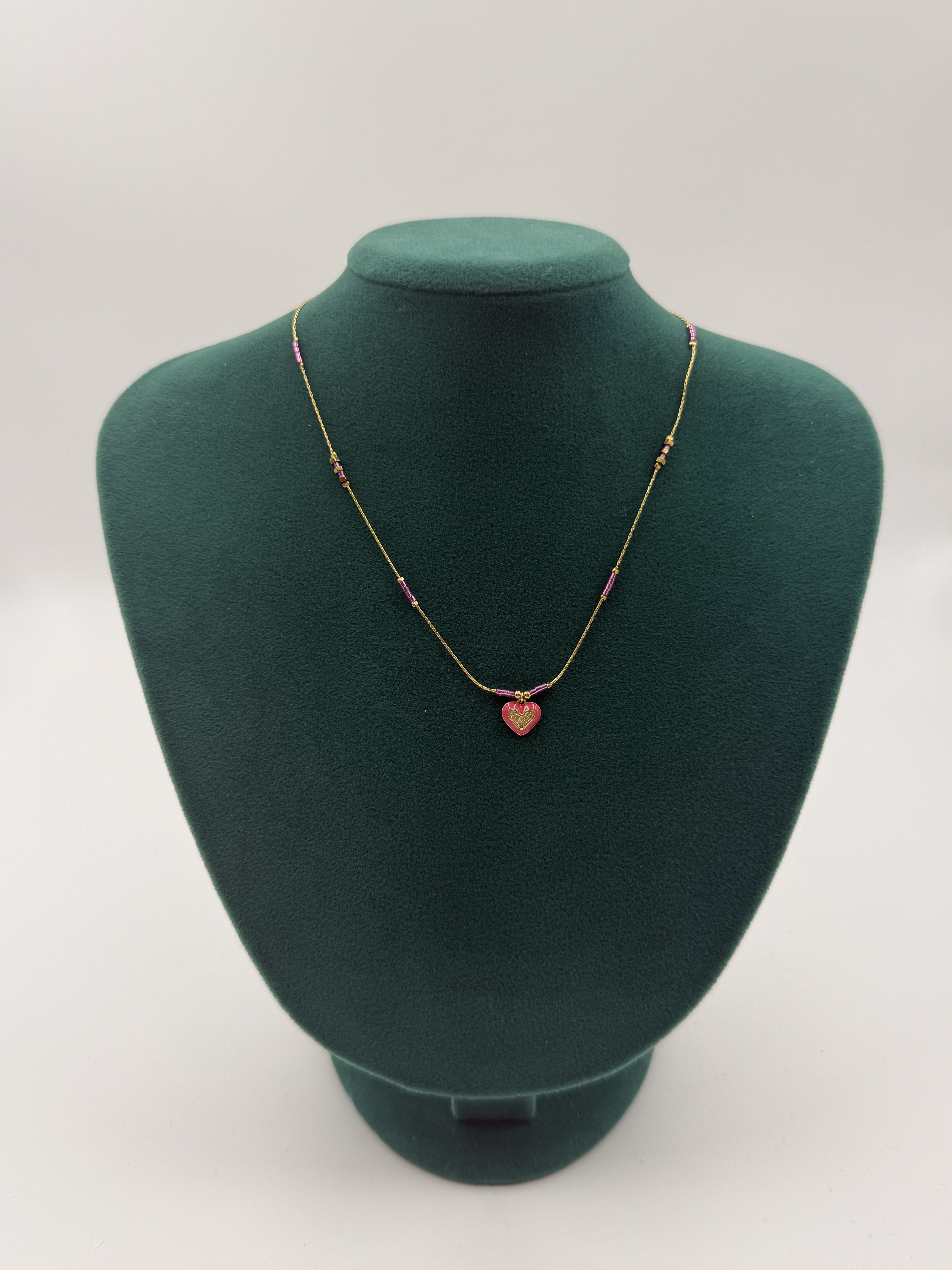 Pembe Kalp Model Kolye