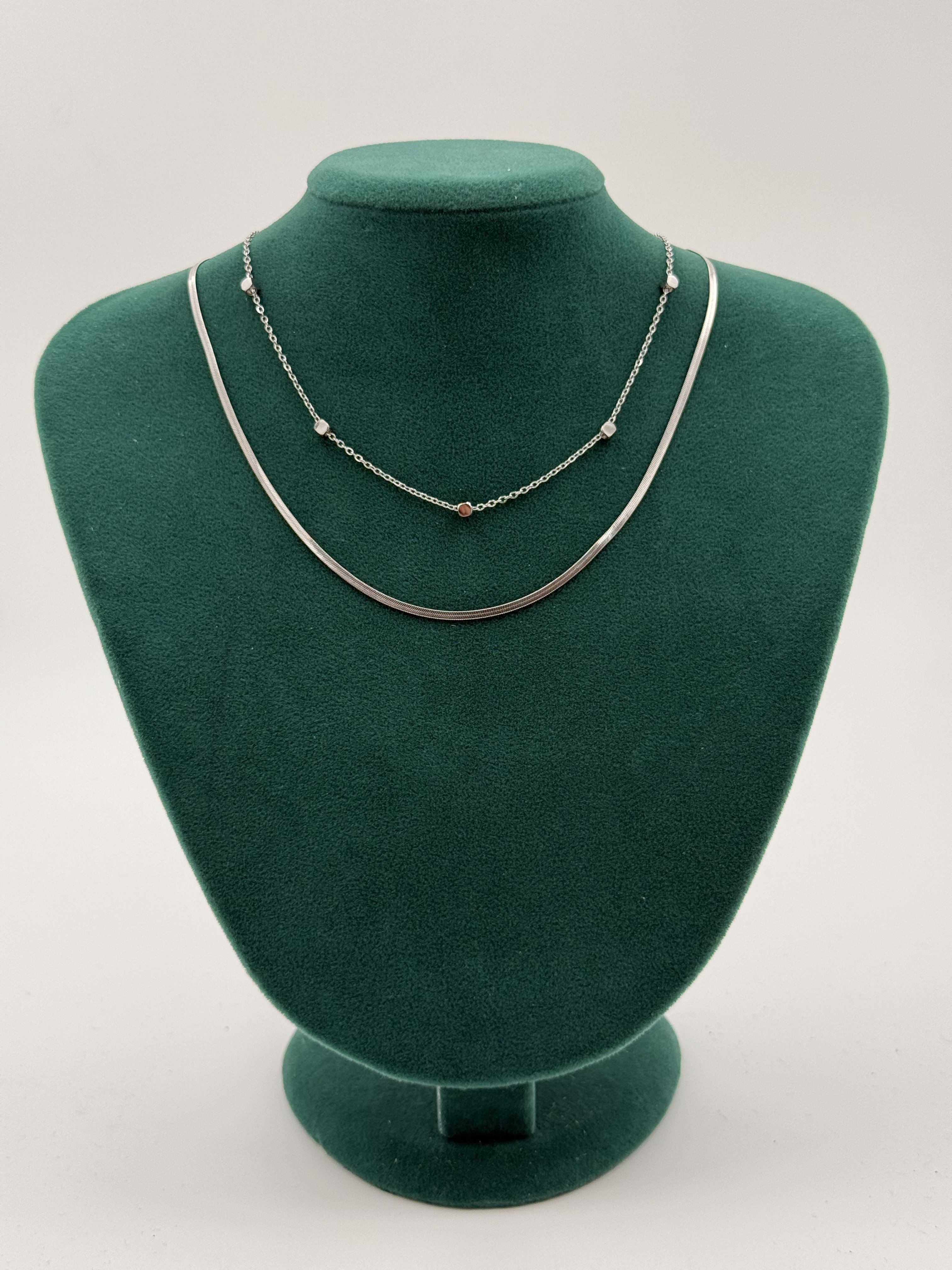 Küp Model İkili Kolye