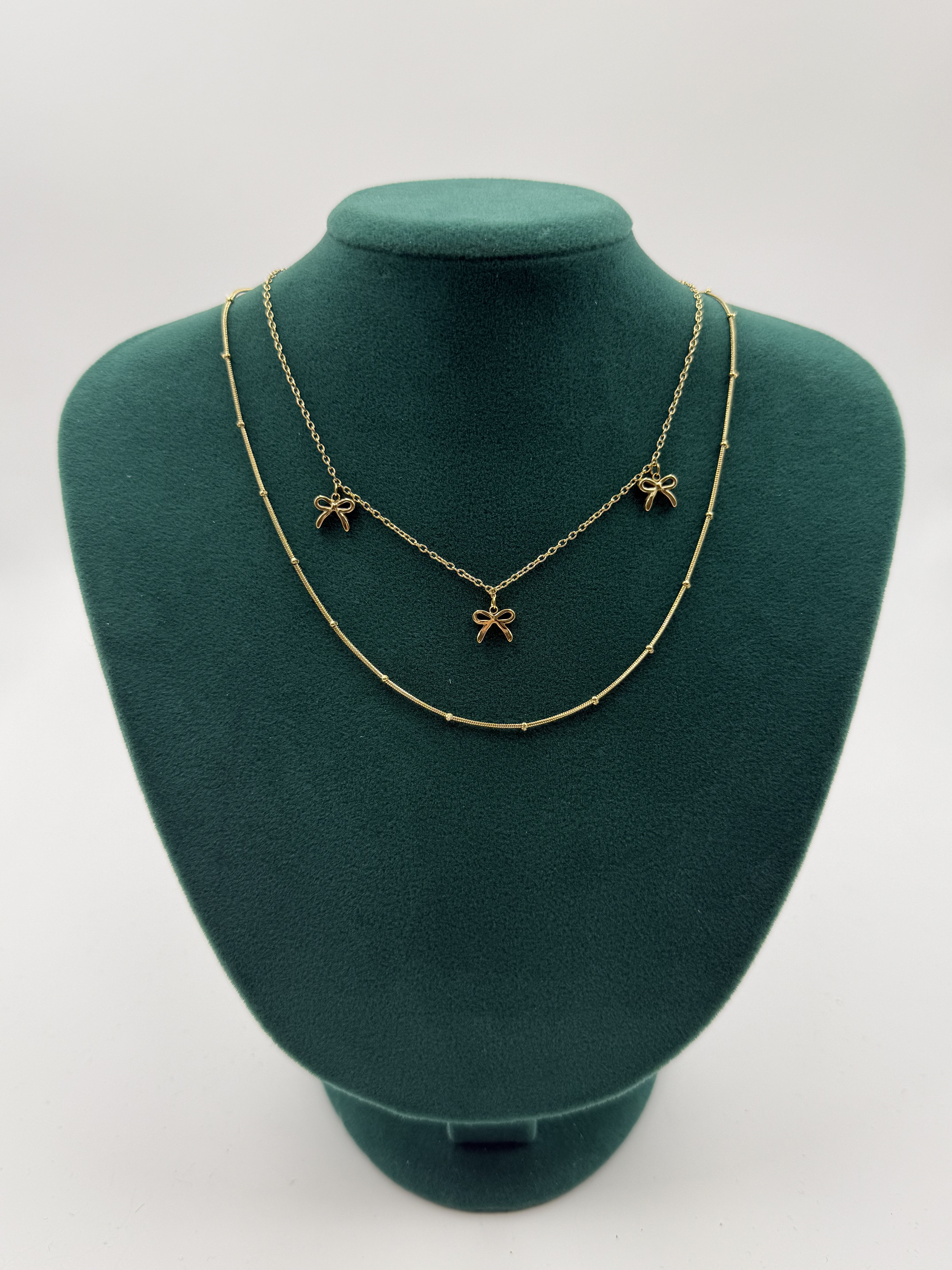 Kurdele Sallantılı Model İkili Kolye