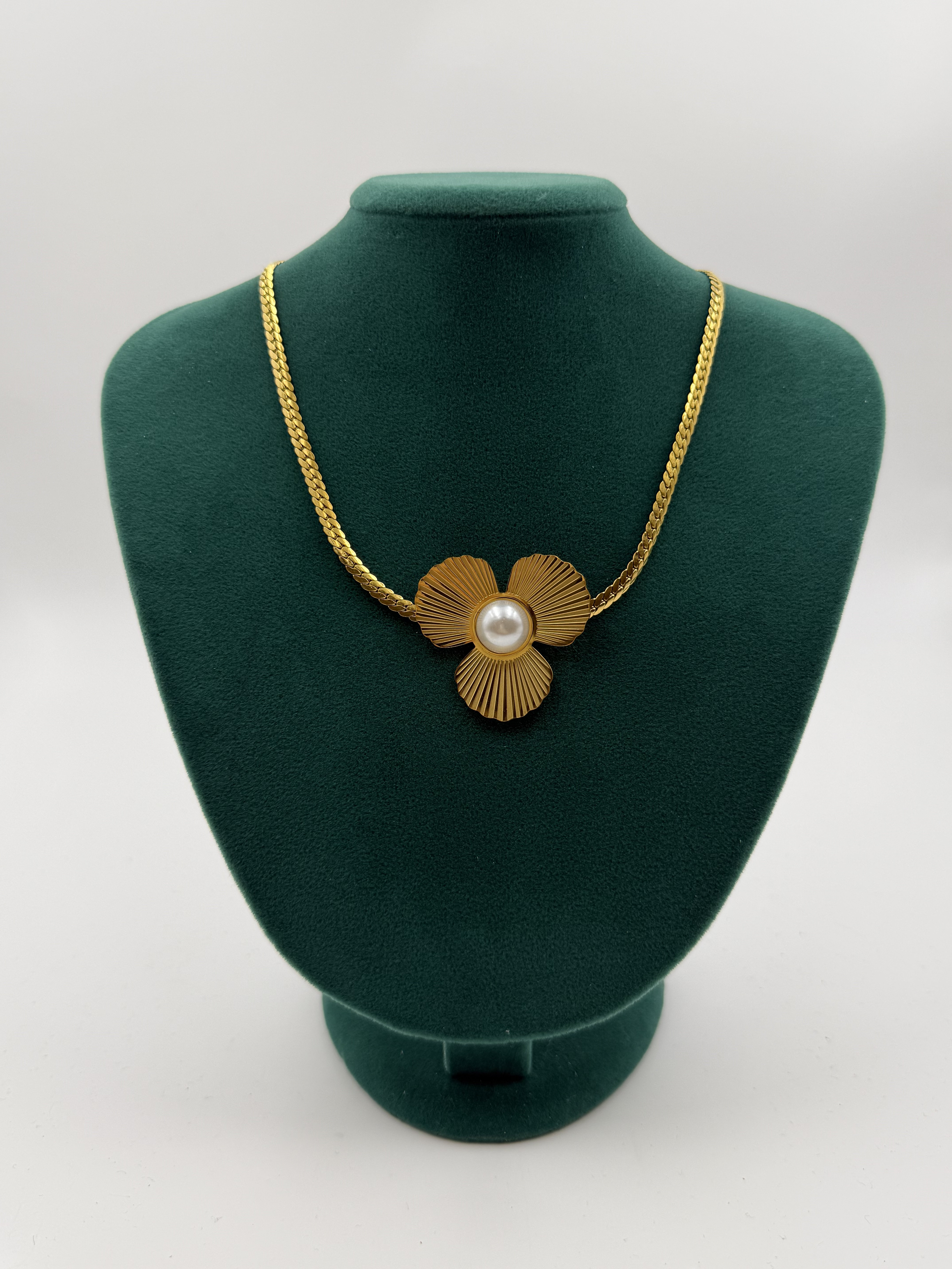 Bettin Tasarım Kalın Zincirli Kolye