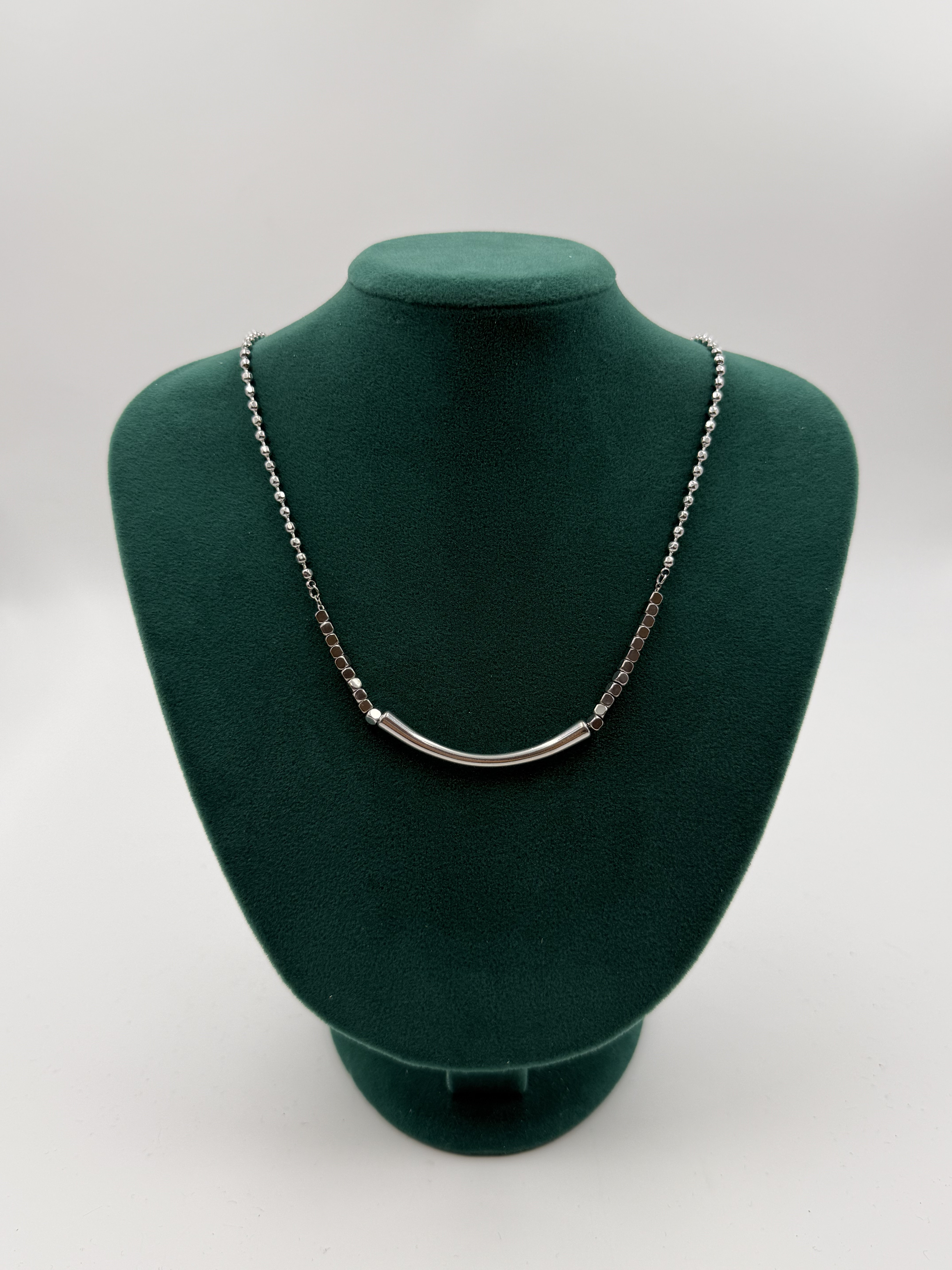 Gümüş Renk Boru Kolye