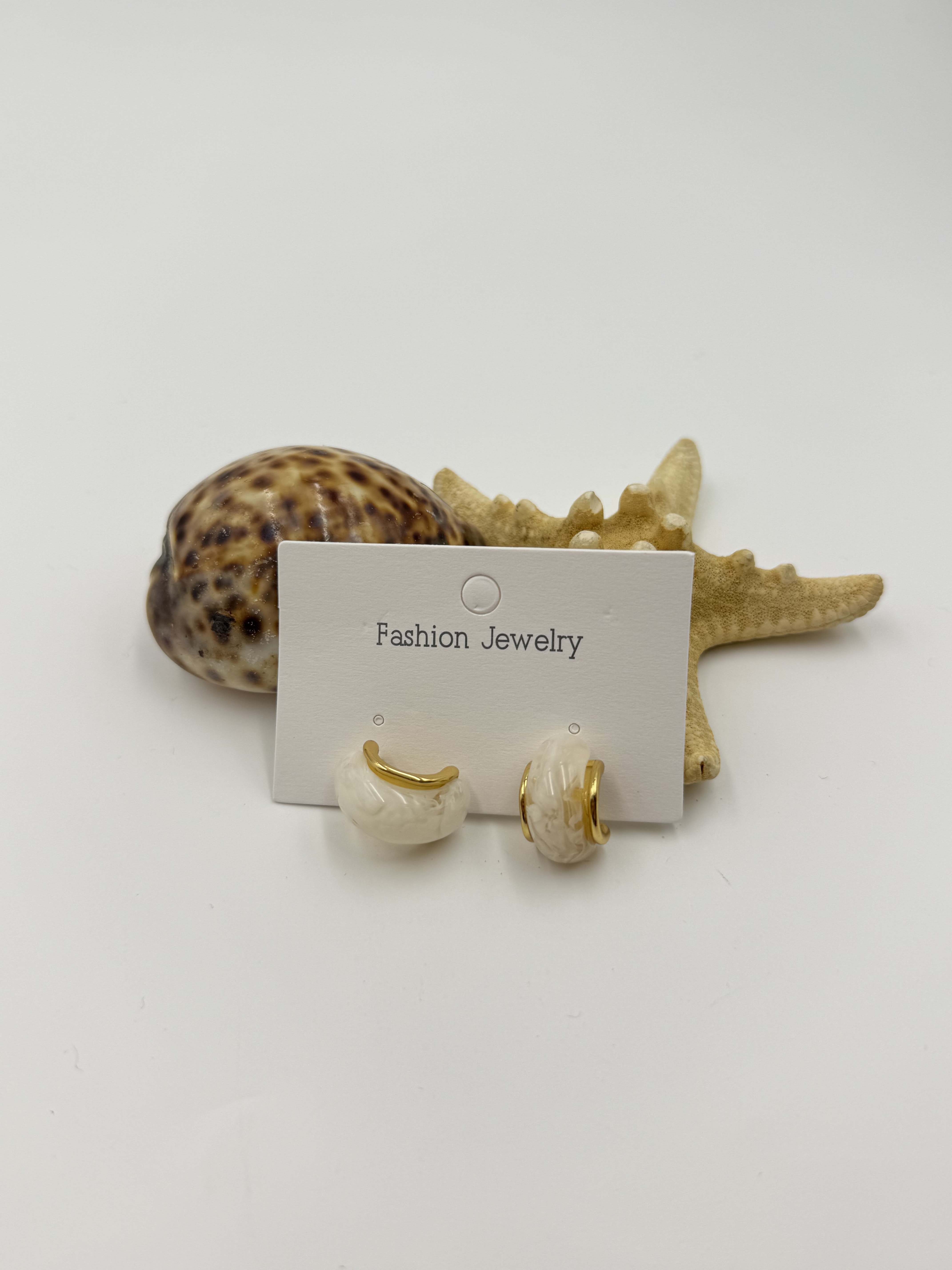 Mermer Desenli Gold Detay Küpe KP011