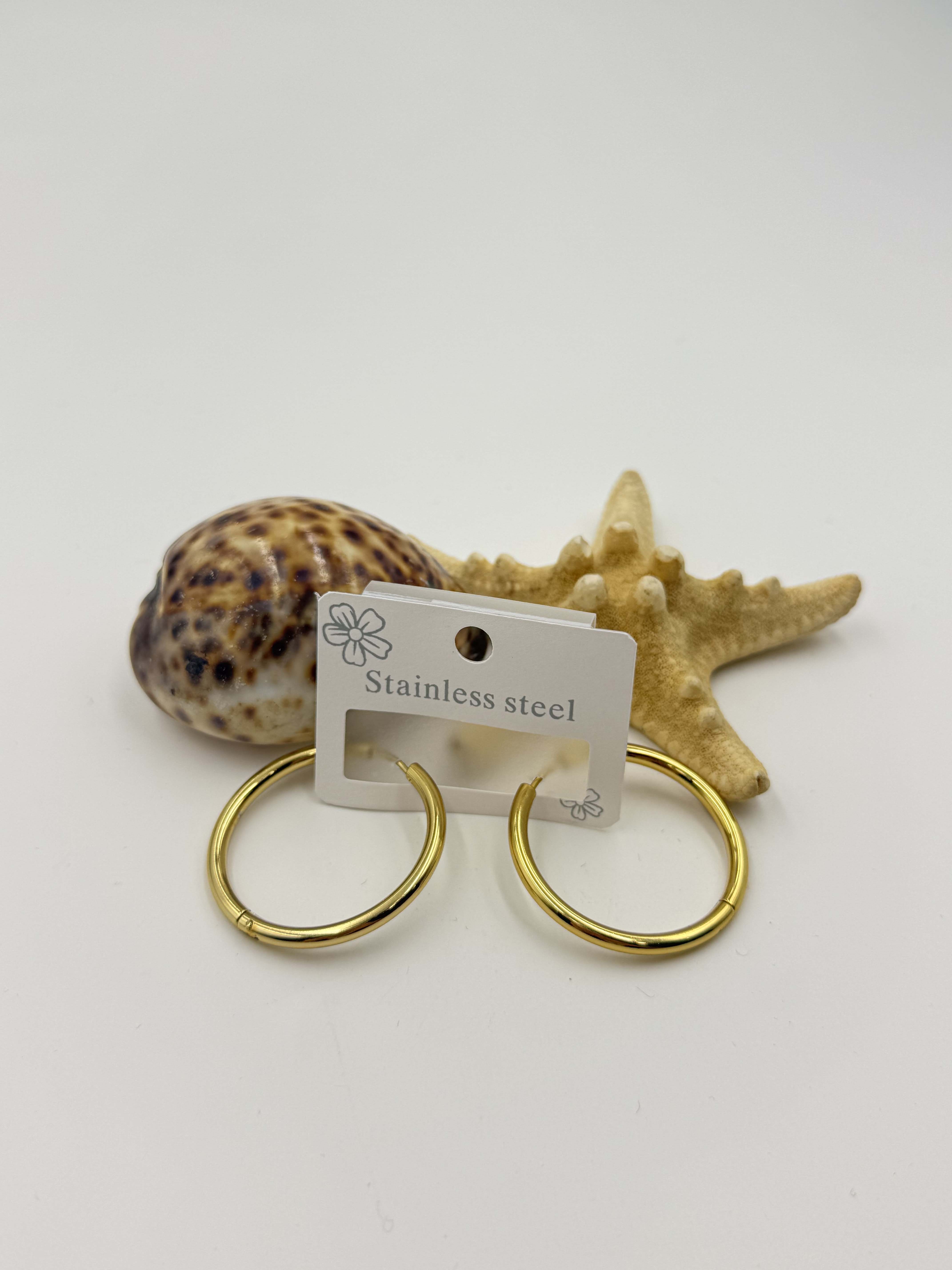 İnce Halka Gold Renk Küpe