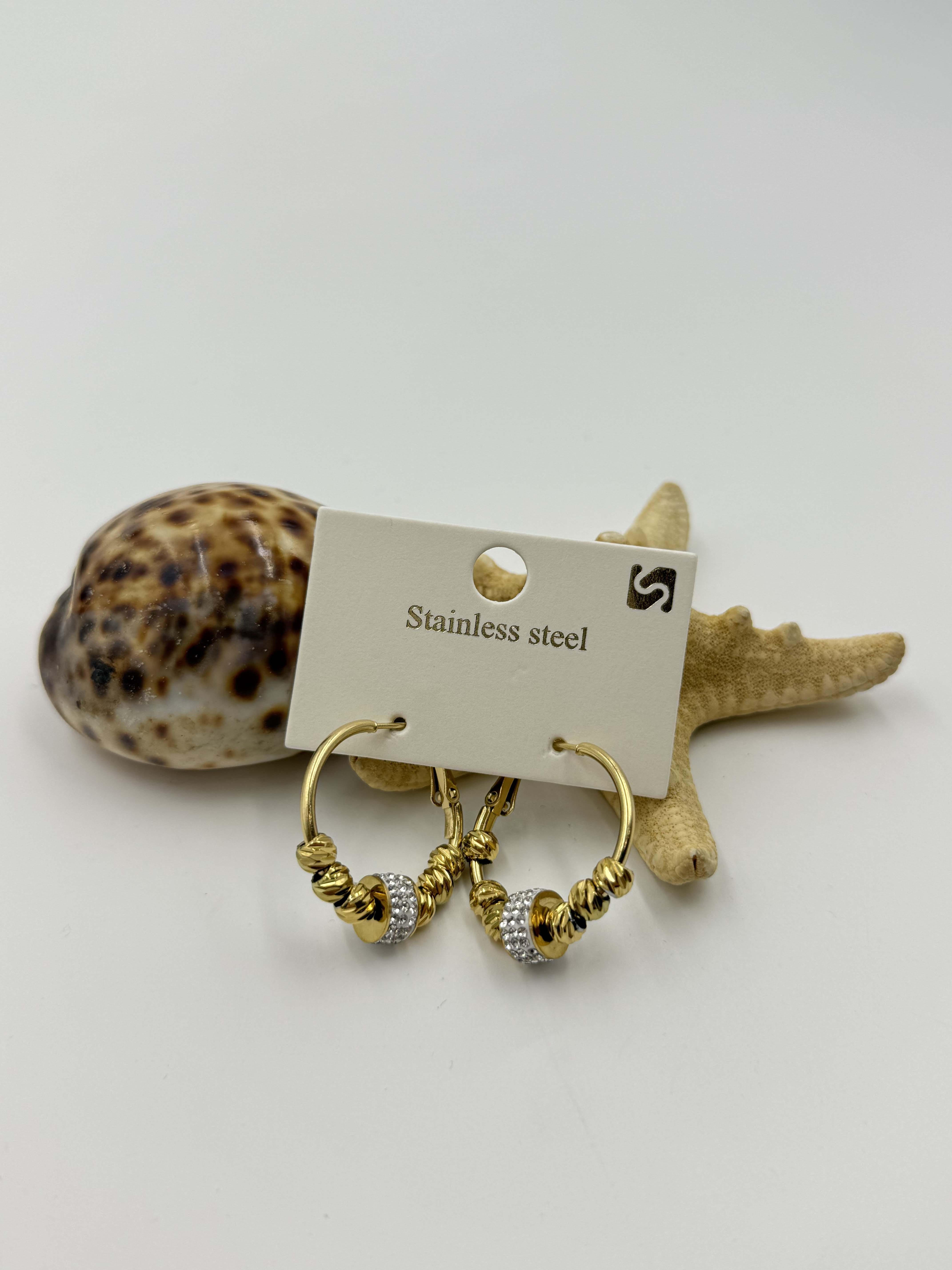 Gold Renk Taş Charmlı Küpe