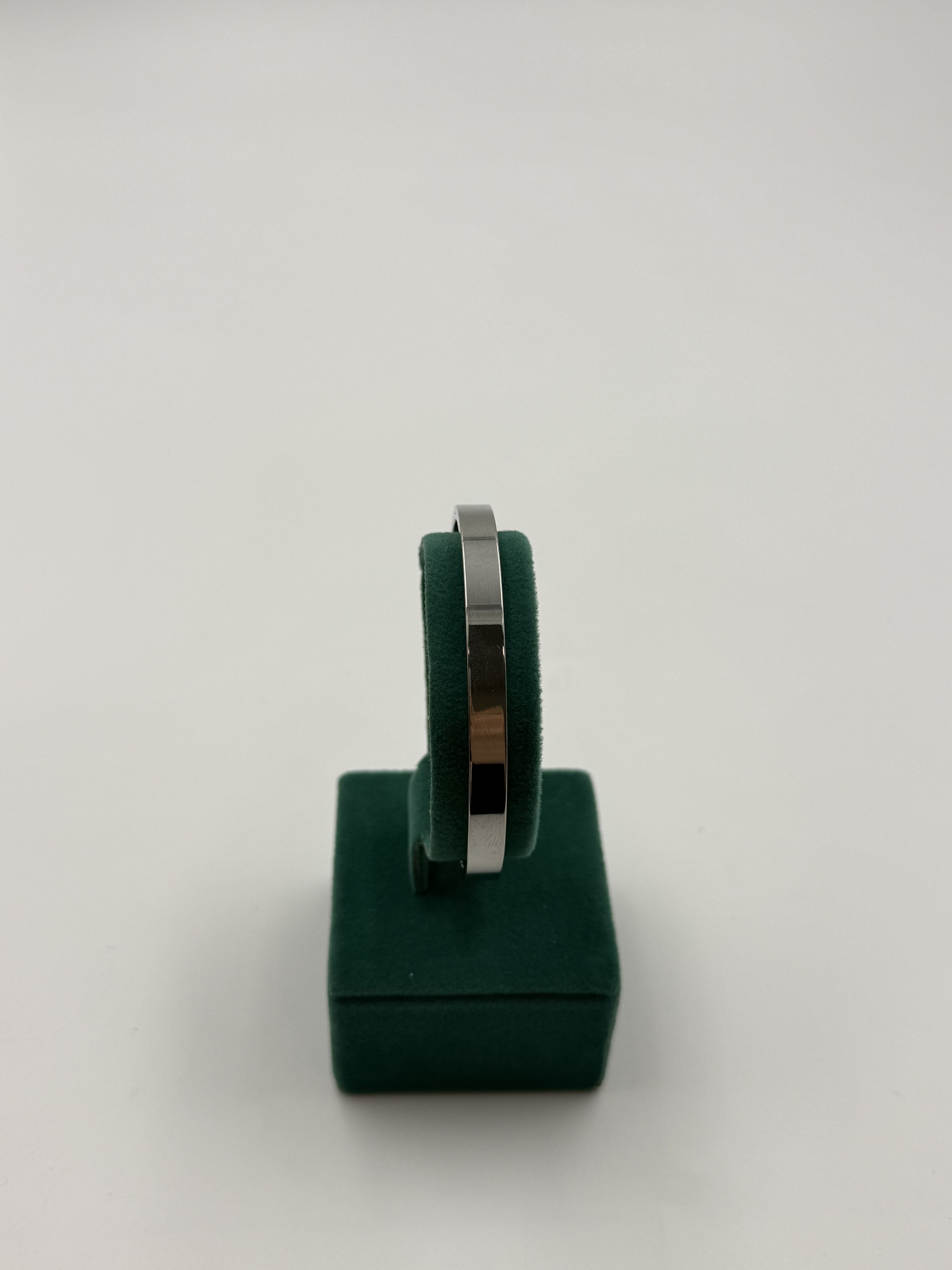 Gümüş Renk Kelepçe