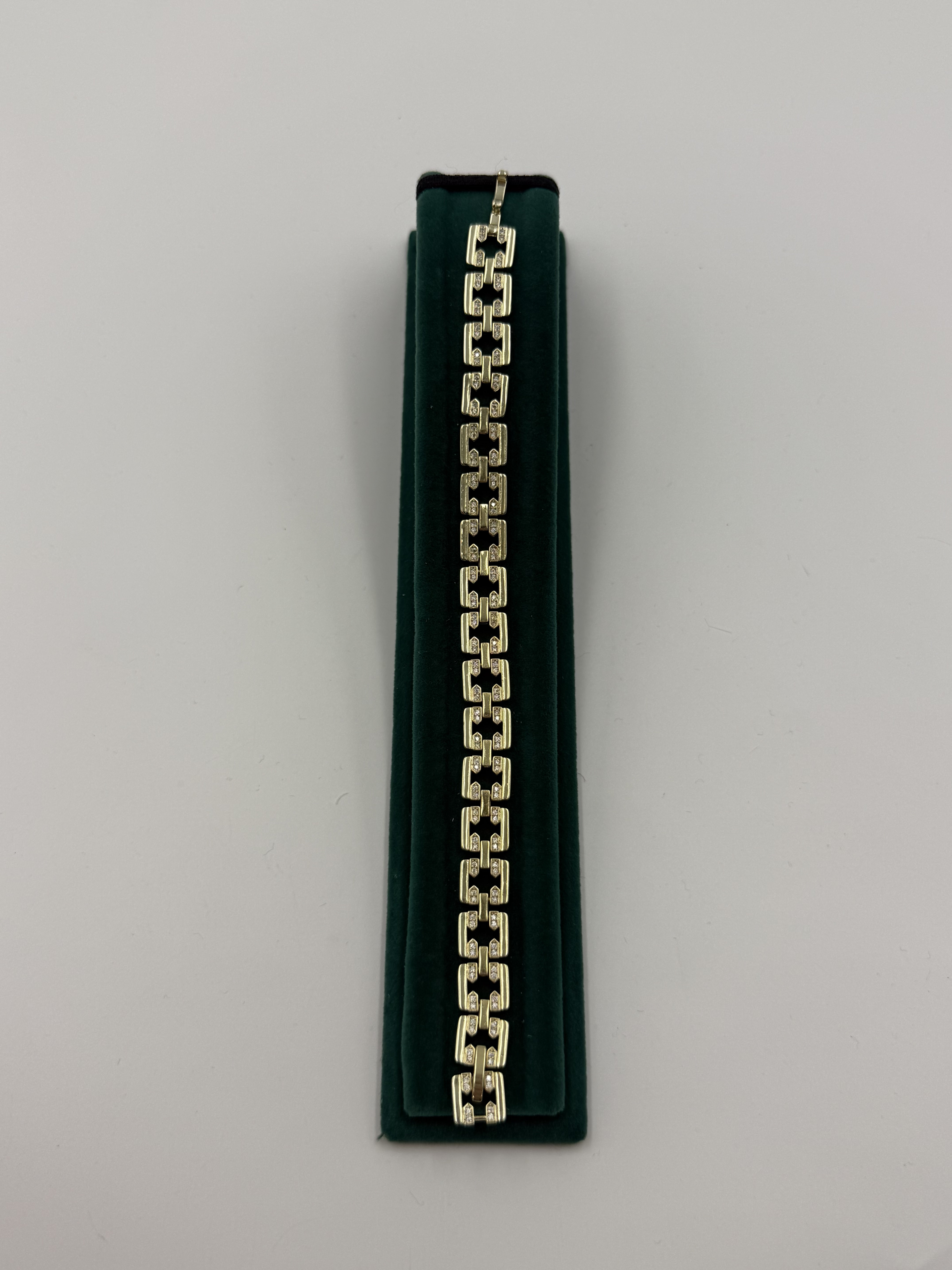 Zirkon Taşlı Tasarım Bileklik