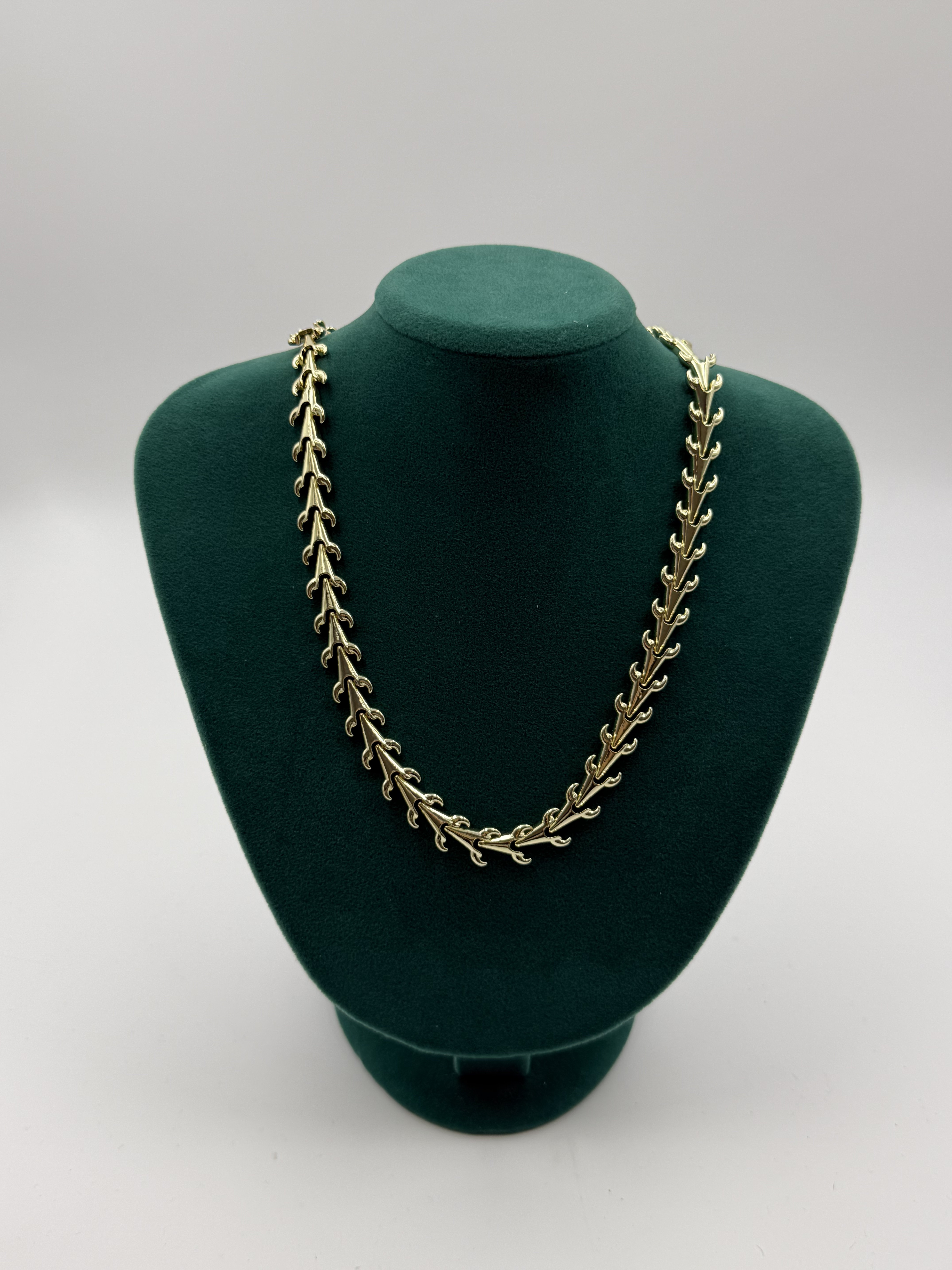 Balık Sırtı Model Kalın Zincir Kolye