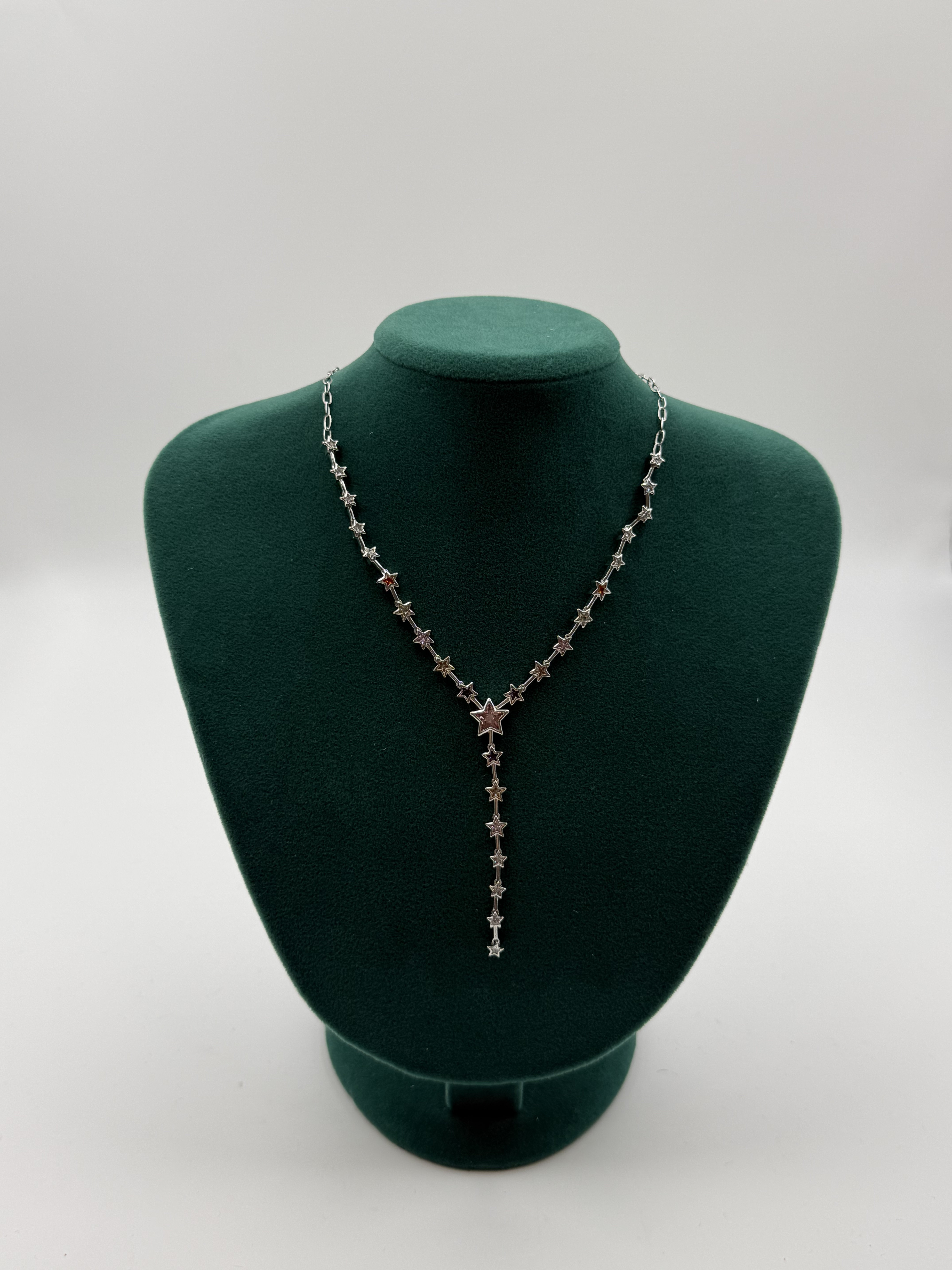 Yıldız Model Gümüş Renk Taşlı Kolye