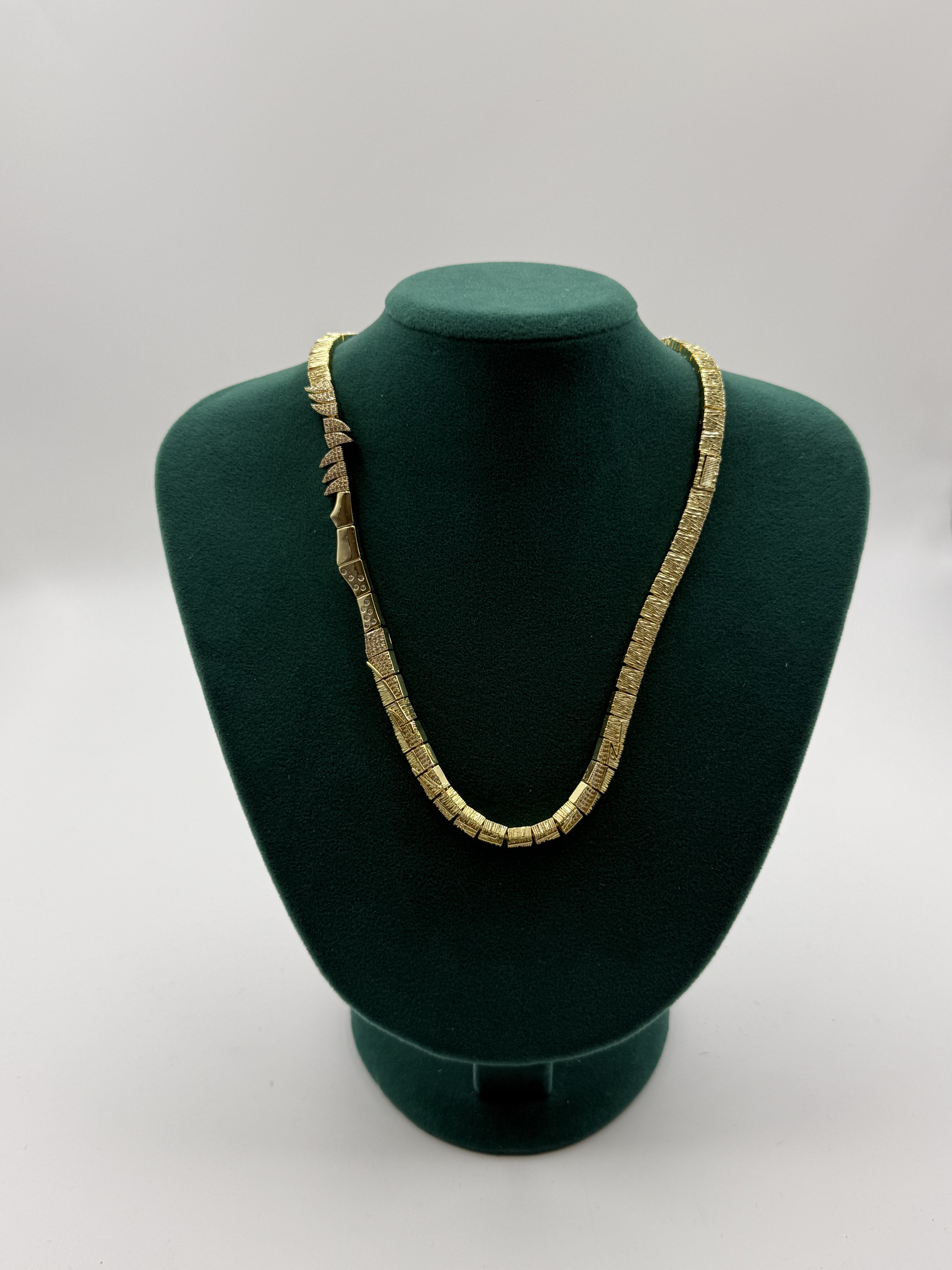 Milka Tasarım Kolye