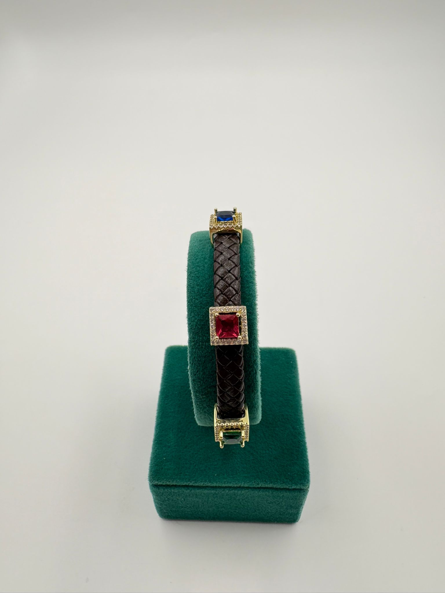 Zirkon Taşlı Deri Model Kelepçe KLP014