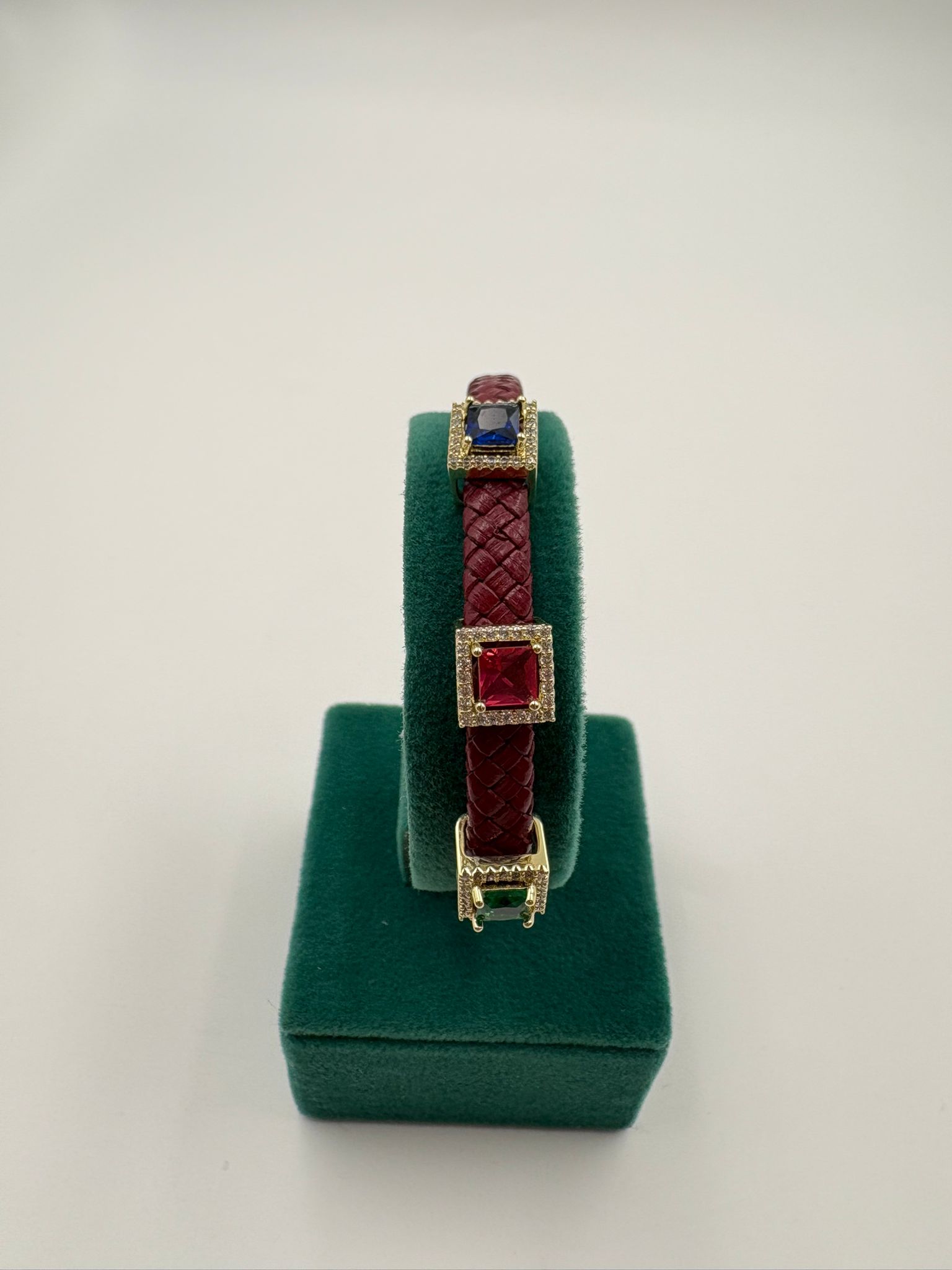 Renkli Zirkon Taş Detaylı Deri Kelepçe