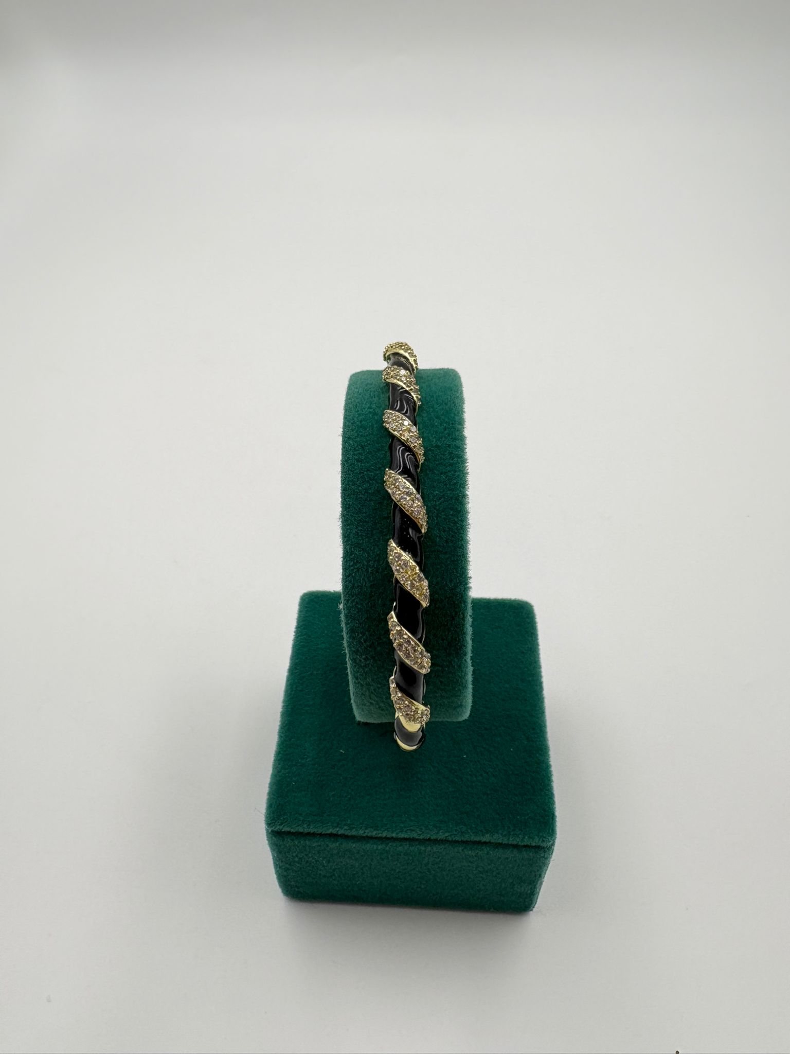 Siyah Sarmal Kelepçe